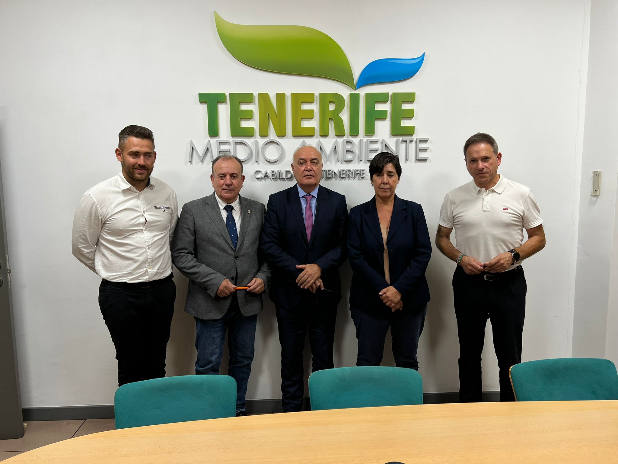 La RFEC y la Federación Canaria de Caza se reúnen con el Gobierno Insular para llevar el Campeonato de España de RRCC a Tenerife en 2024